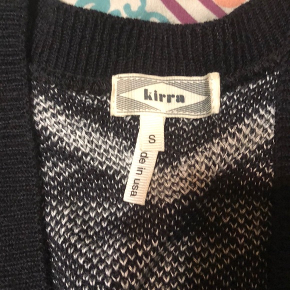 💕Cute wool short sleeve sweater! 🌟 - Picture 3 of 4